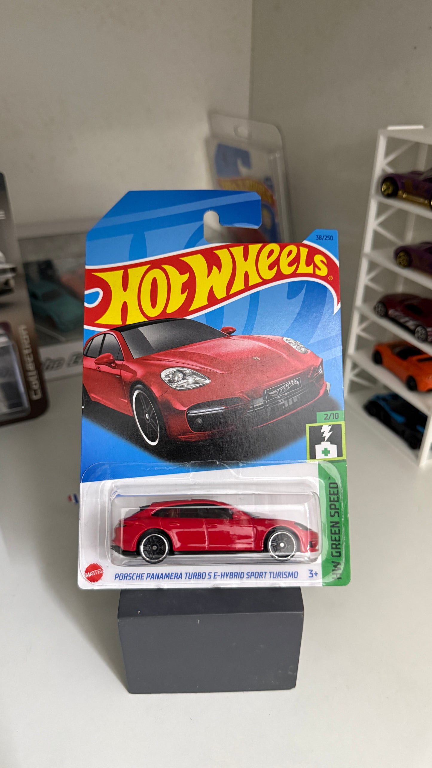 Hot Wheels Porsche Panamera turbo E Hybrid sport Turismo