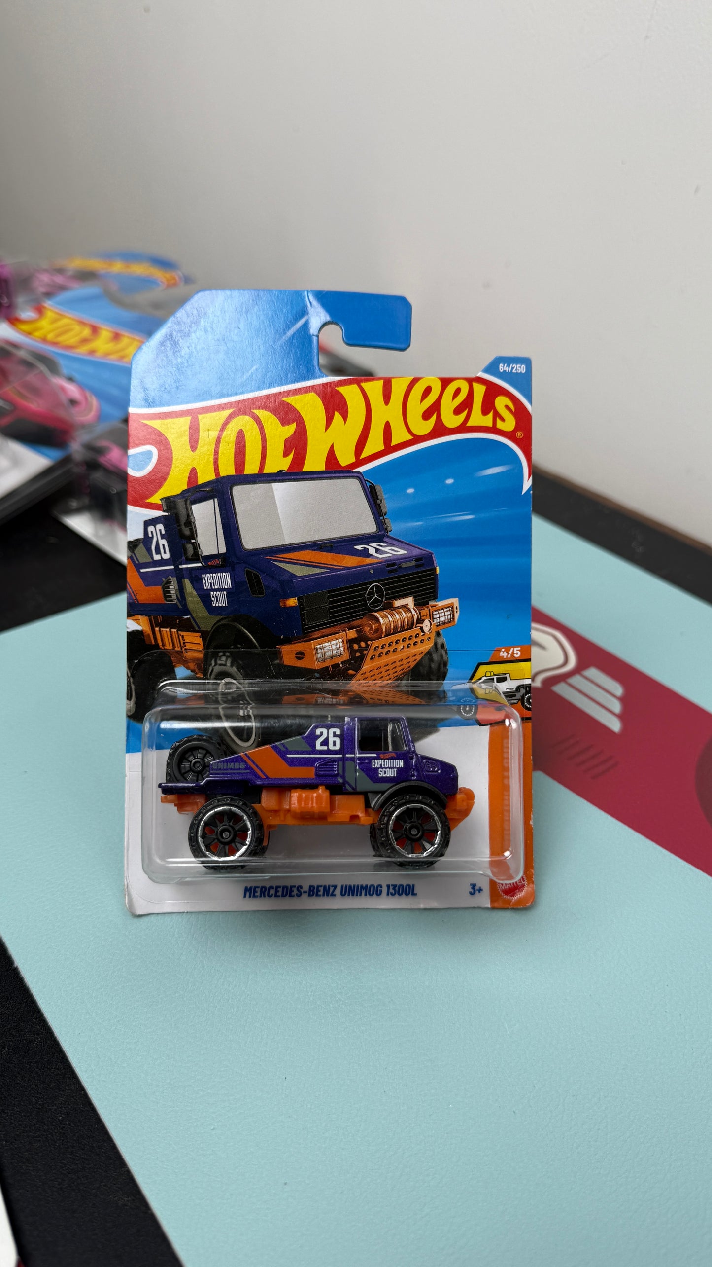 Hot Wheels - Mercedes Benz Unmog 1300L