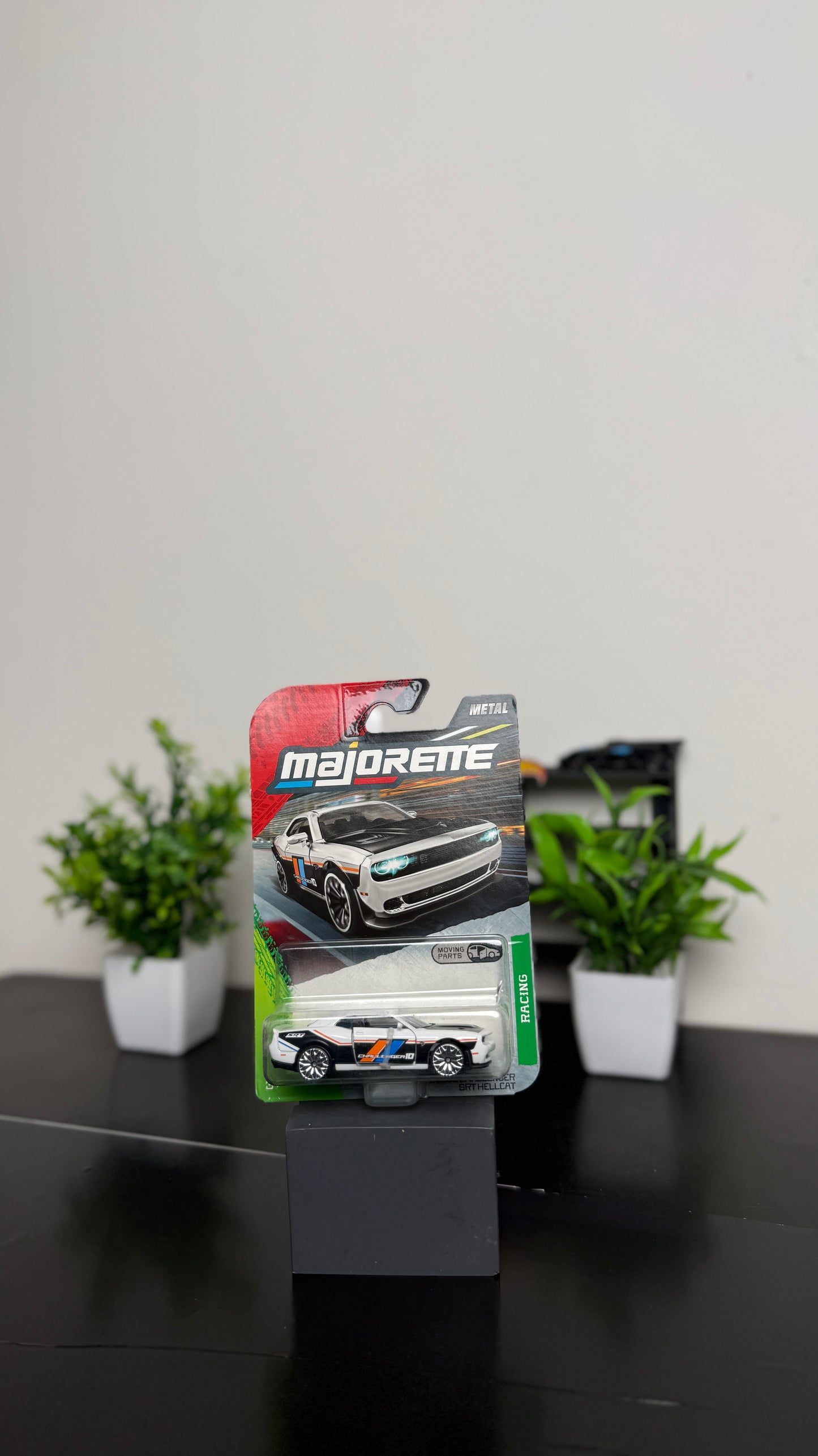 Majorette - Dodge Challenger SRT Hellcat - White & Black