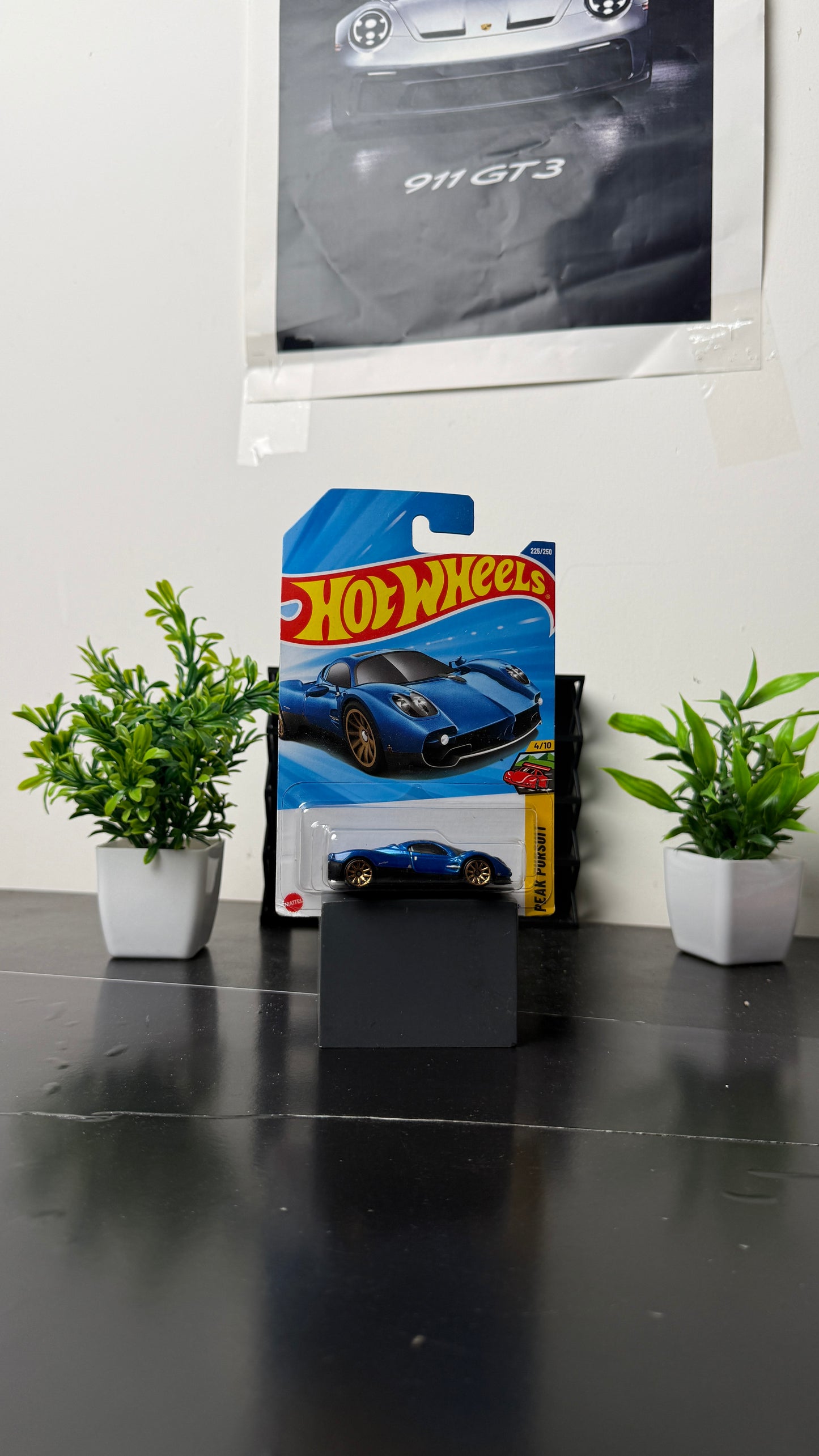 Hot Wheels Pagani Utopia (Imported)