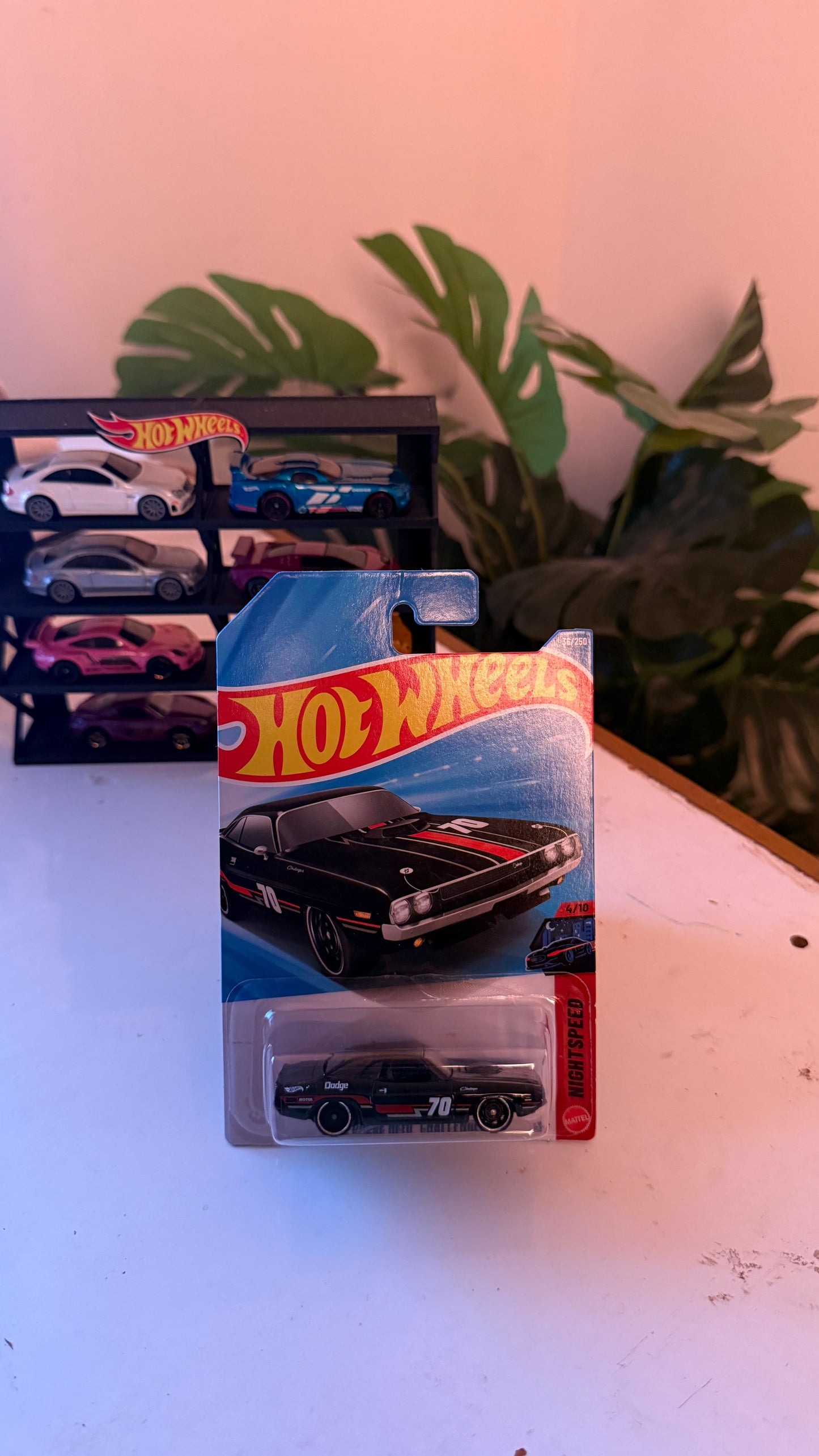 Hot Wheels - 70 Dodge Hemi Challenger