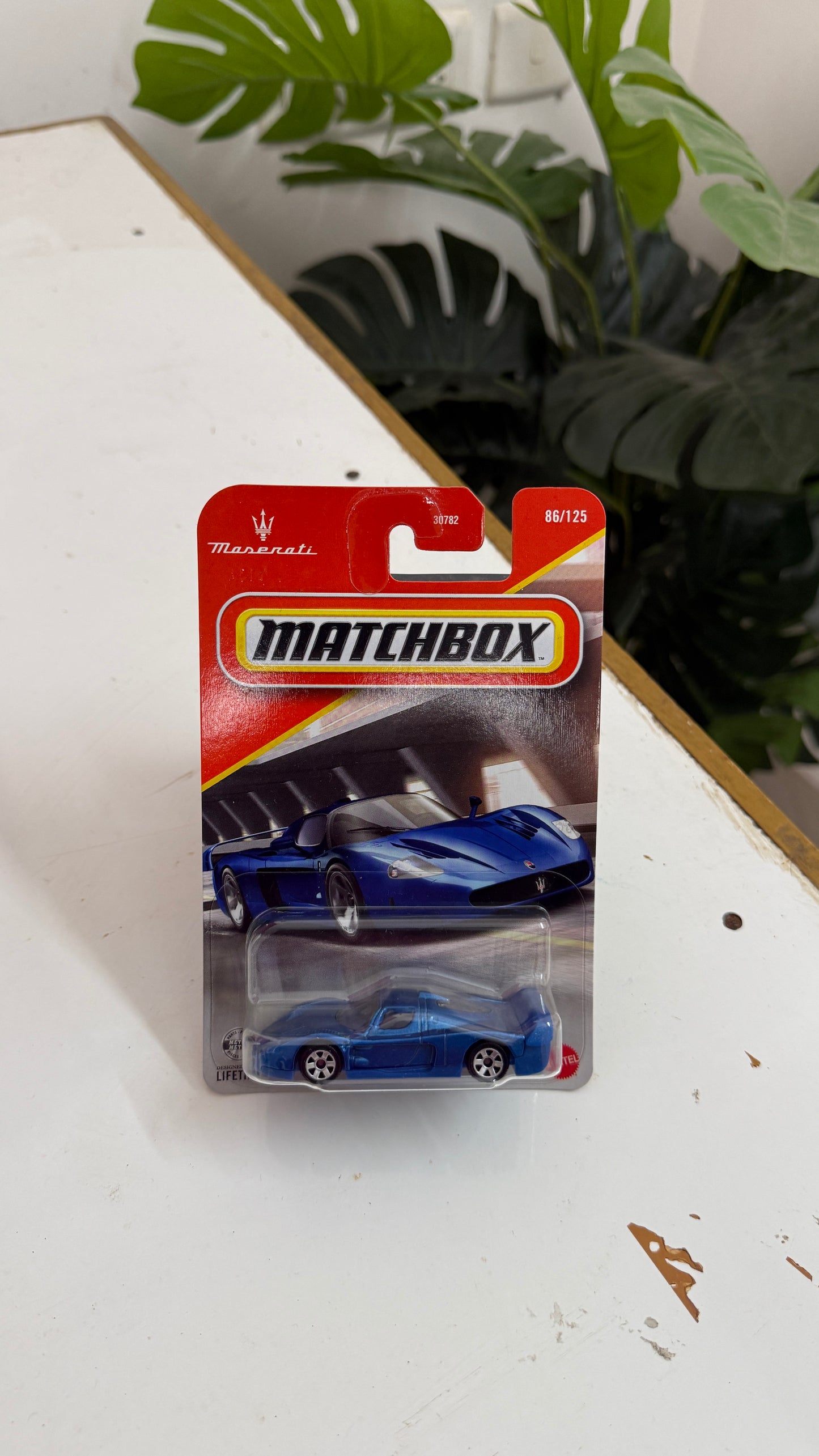Matchbox - Meserati MC 12