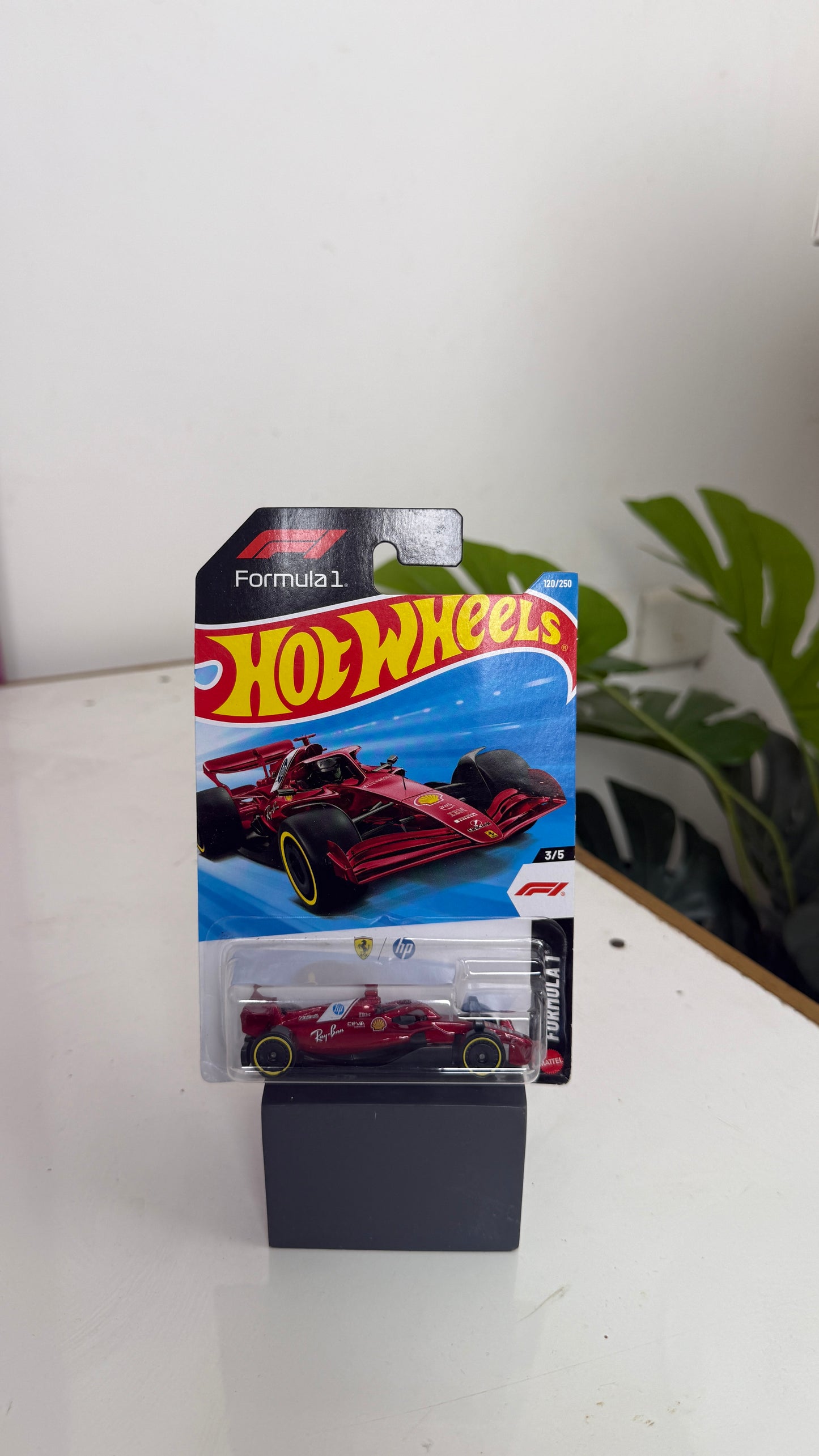 Hot Wheels -Sceduria Ferrari HP (Imported)