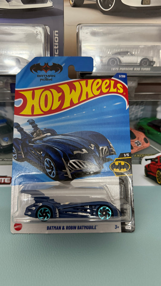 Hot Wheels - Batman & Robin Batmobile