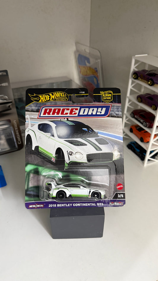Hot Wheels 2018 Bentley Continental GT3
