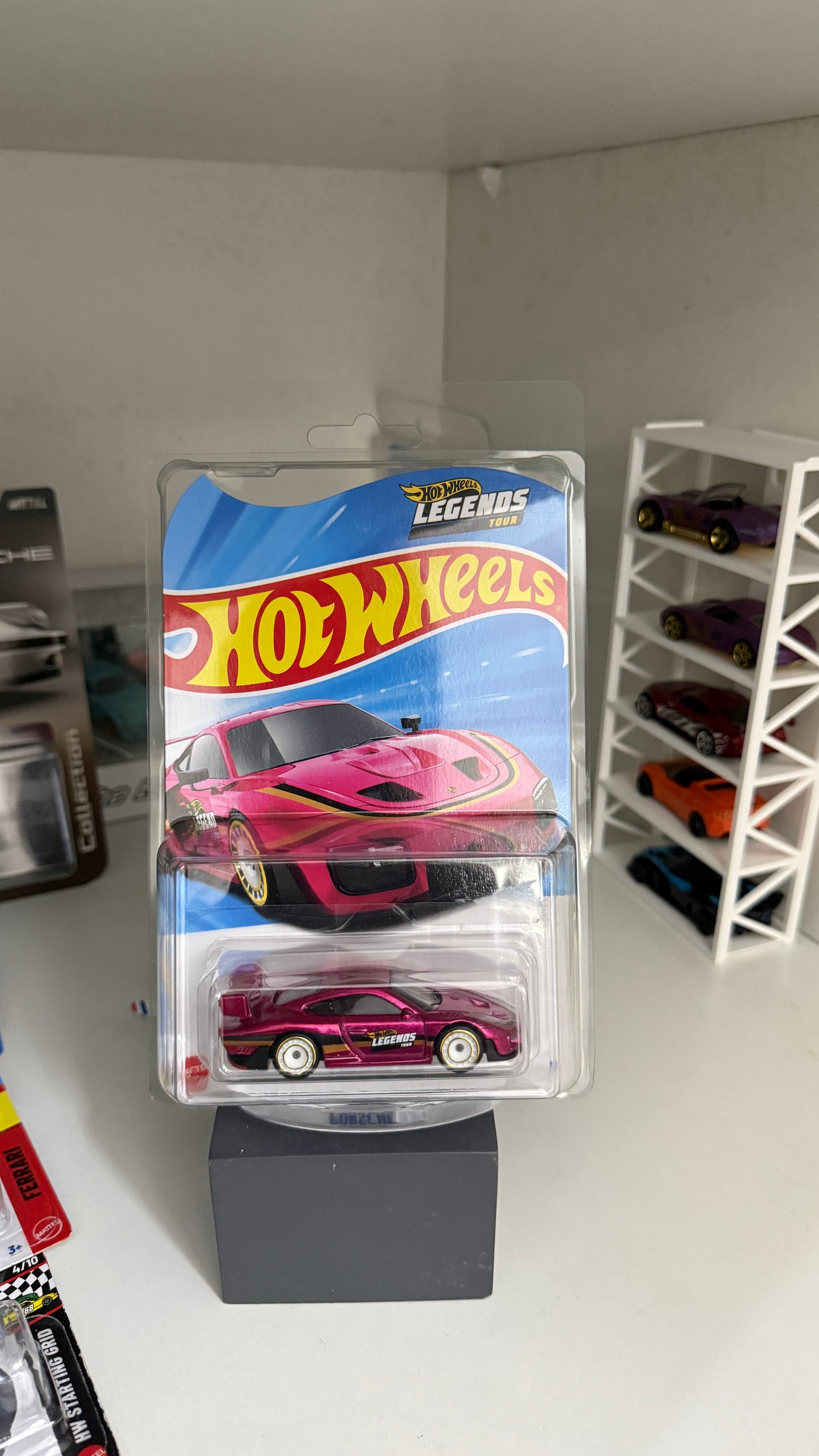 Hot Wheels Legends Tour Porsche