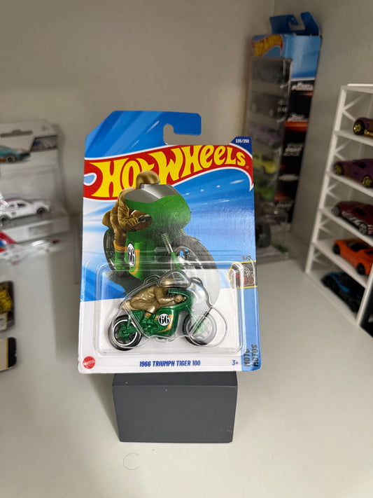 Treasure Hunt - 1966 Triumph Tiger 100 + One Fantasy Car