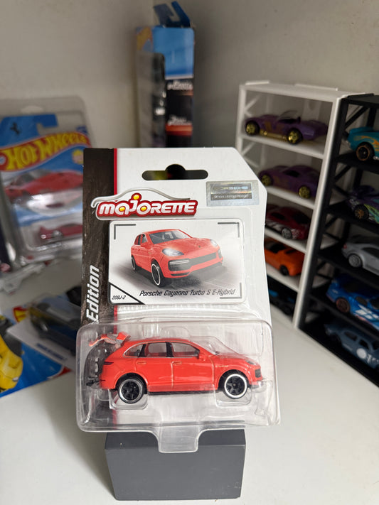 Porsche Cayenne Turbo S E-Hybrid