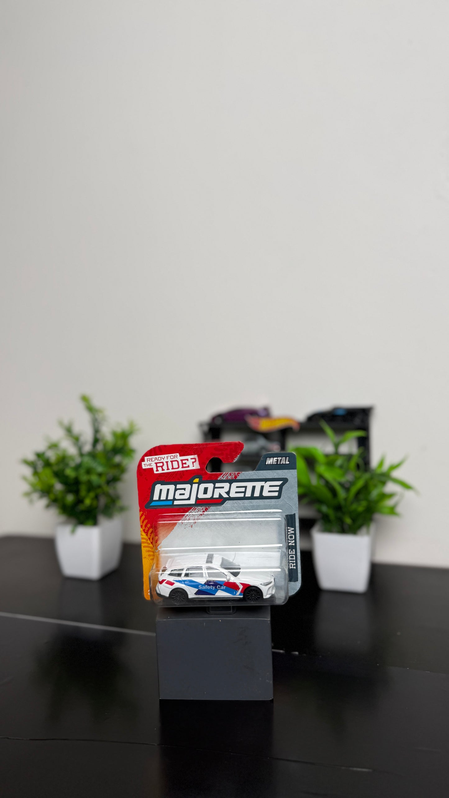 Majorette - BMW M3 Touring Safari White