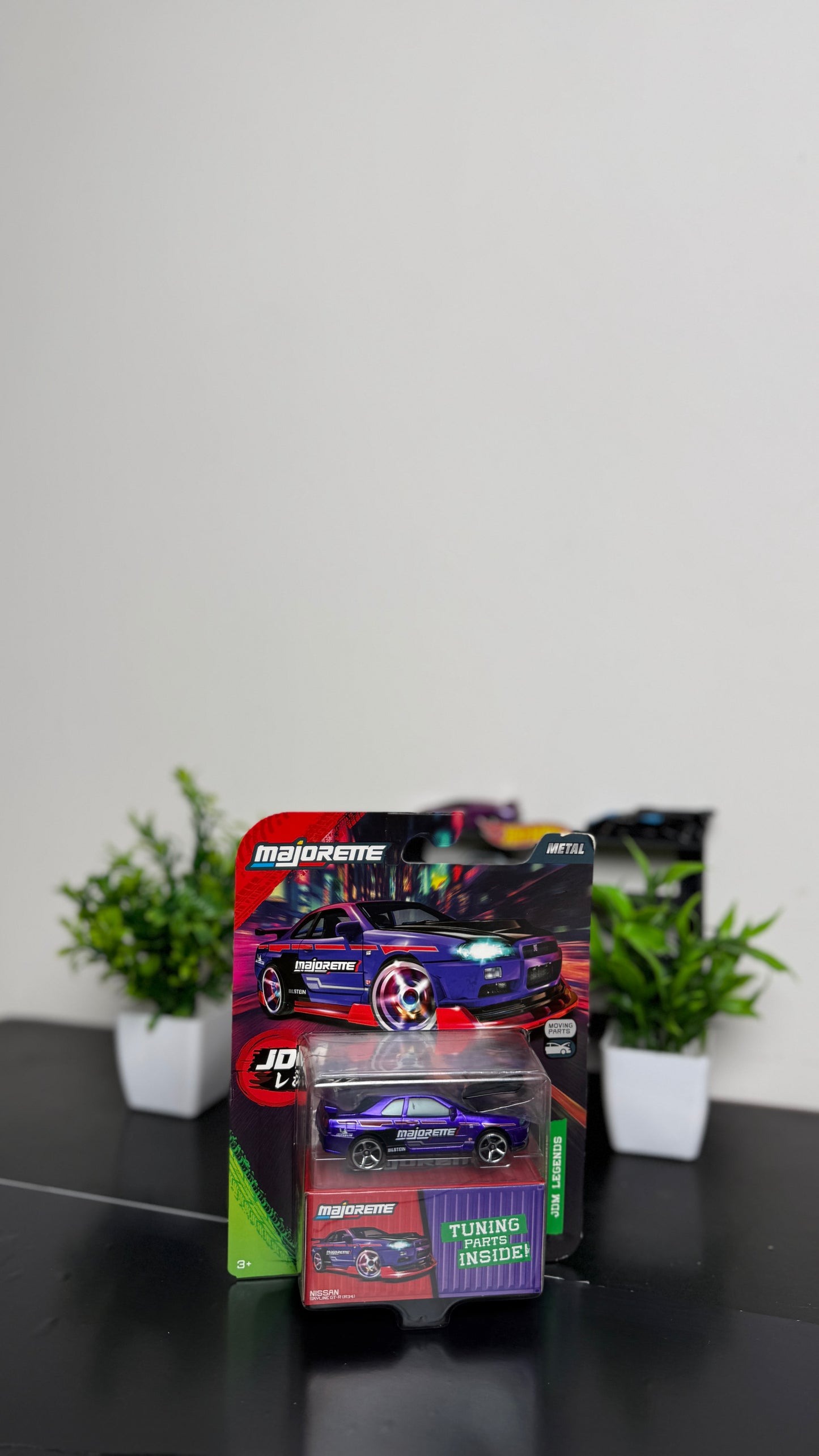 Majorette - Nissan Skyline GT-R (R34) Purple