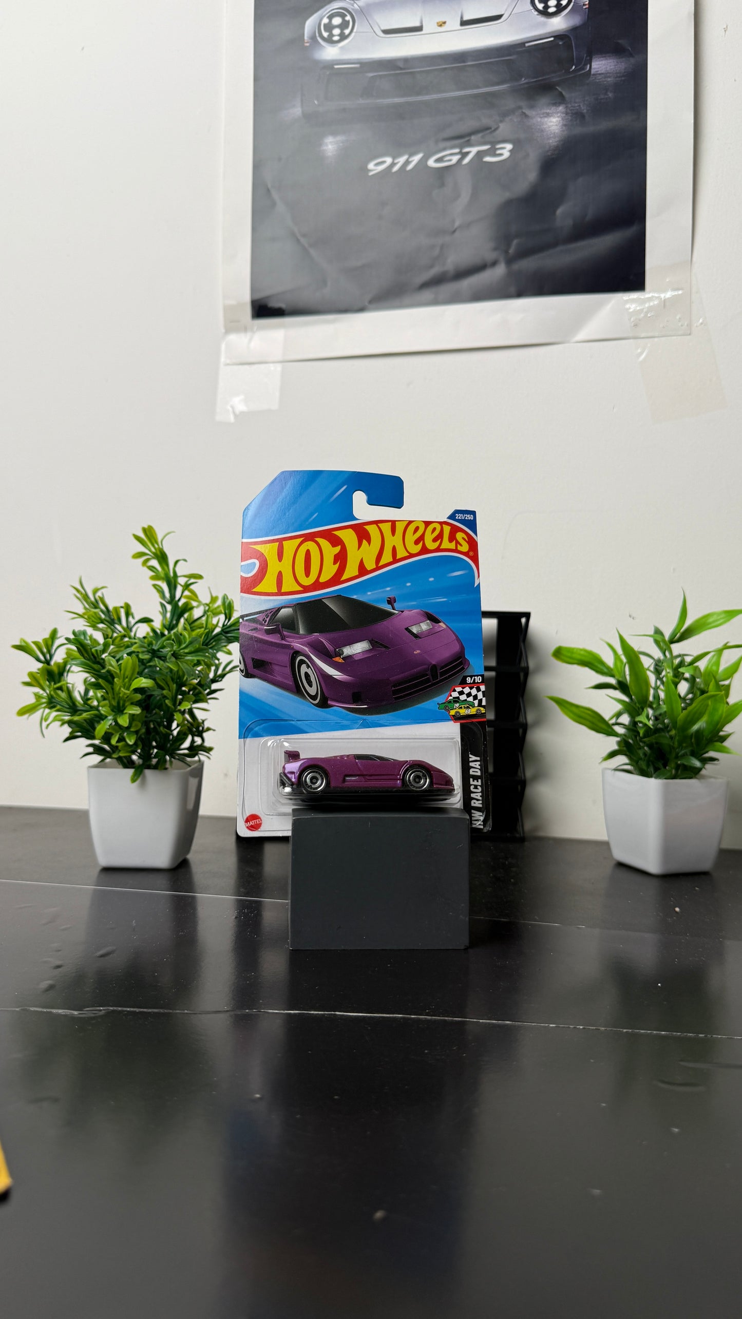 Hot Wheels - 94 Bugatti EB110 SS