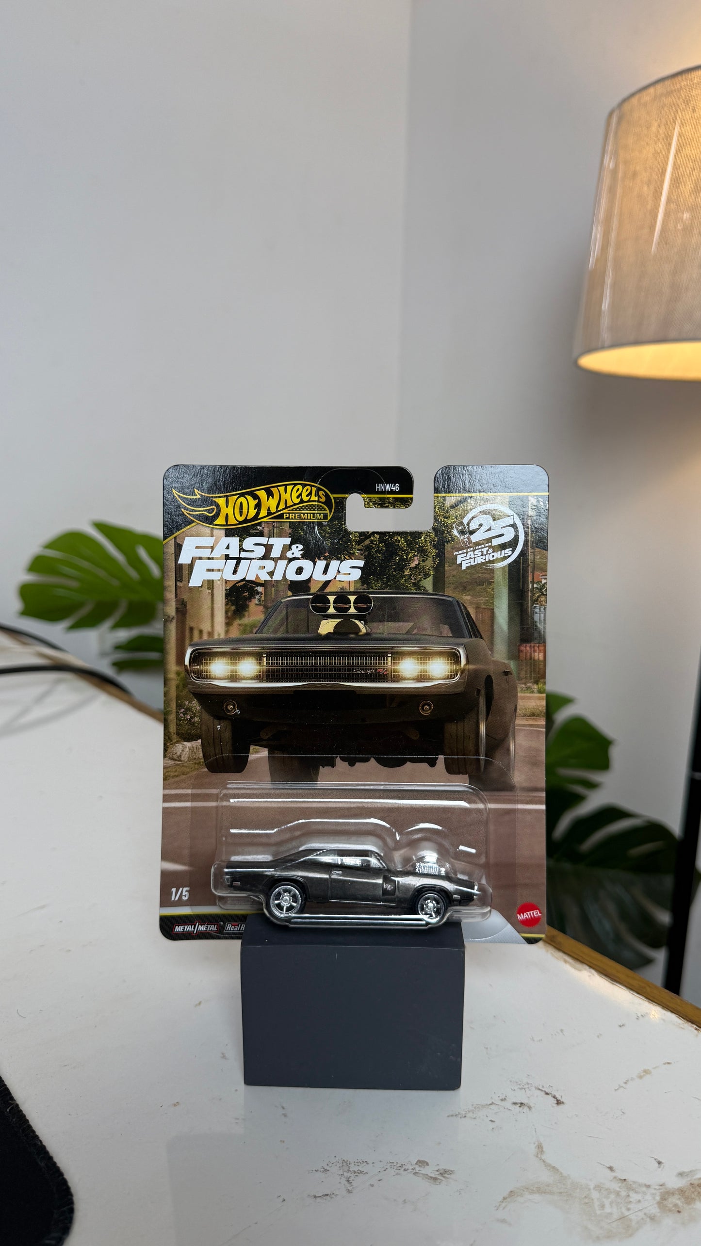 Hot Wheels -  25 years of Fast & Furios 1970 Dodge Charger R/T