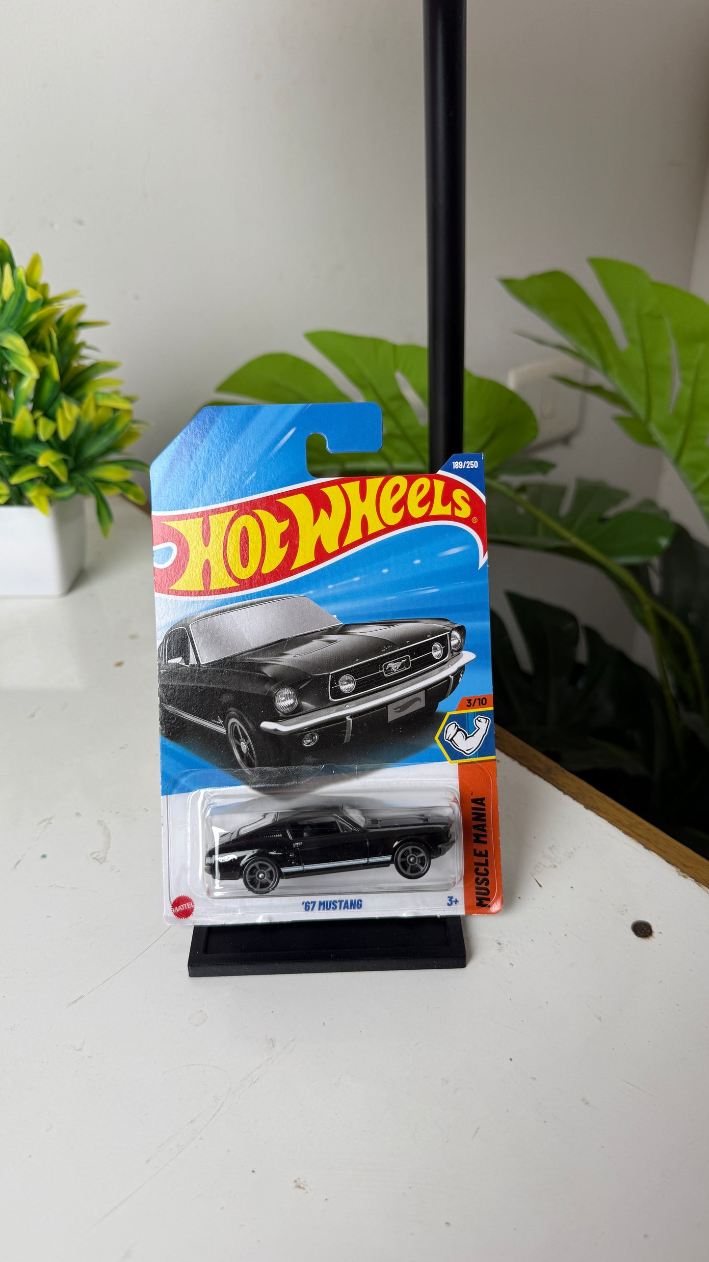 Hot Wheels - Hot Wheels 67 Mustang - Black (IMPORTED)