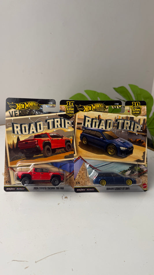 Hot Wheels - Road Trip Premium - 2024 Toyota Tacoma TRD PRO + Subaru Legacy GT(BP)