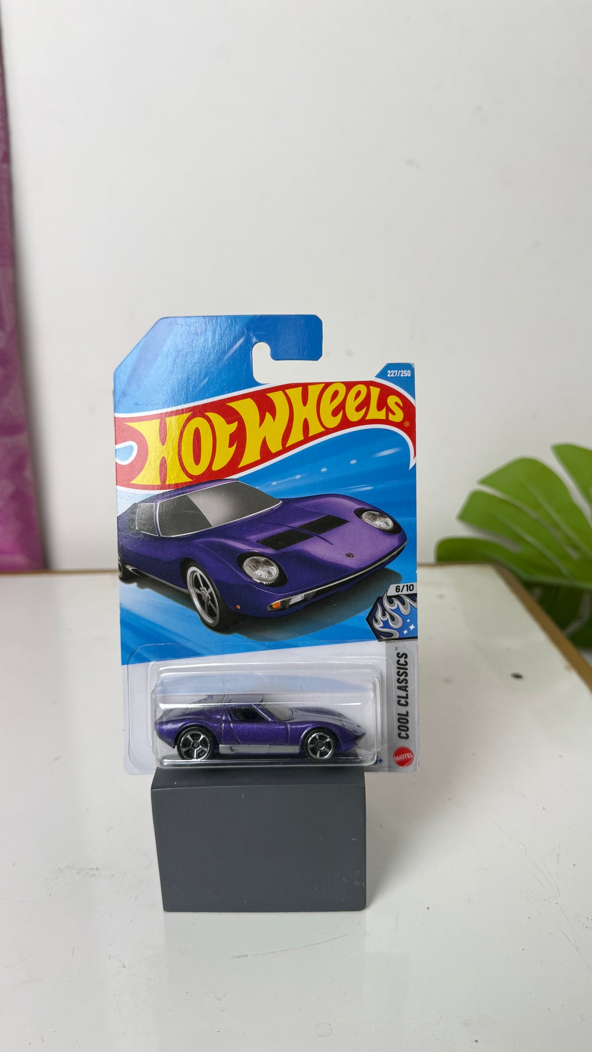 Hot Wheels - 71 Lamborghini Miura SV